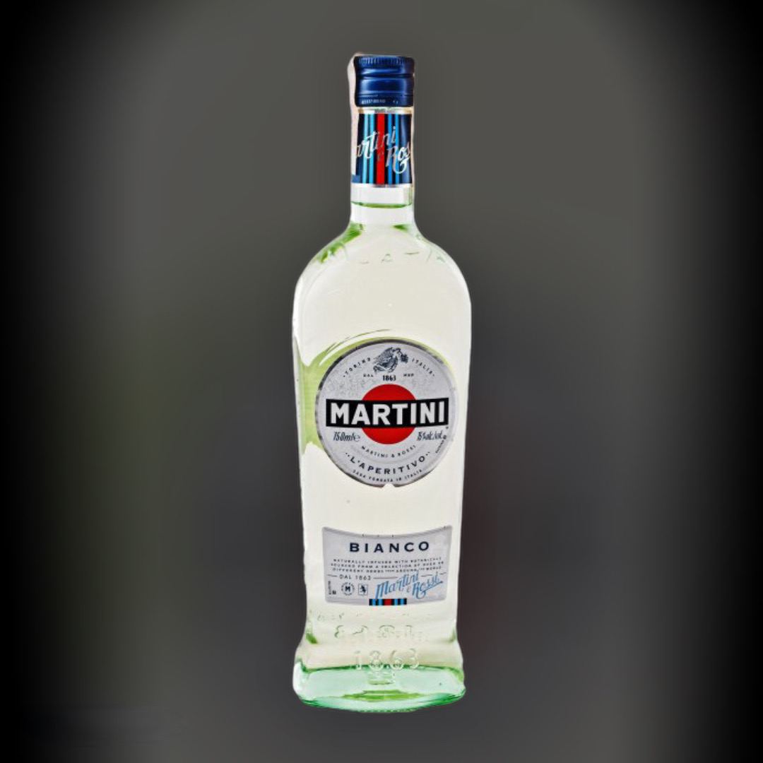Martini Bianco Vermouth order delivery at night in Kiev
